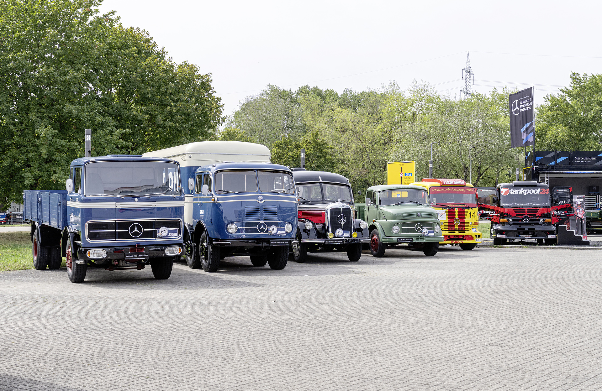 Mercedes-Benz Trucks Classic collection vehicles associated with Deutschlandfahrt 2026.